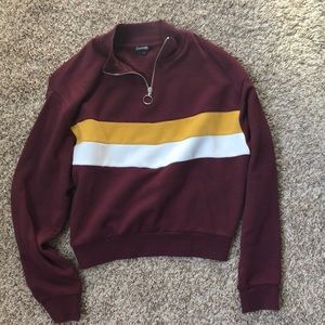 Cropped 1/2 zip hoodie